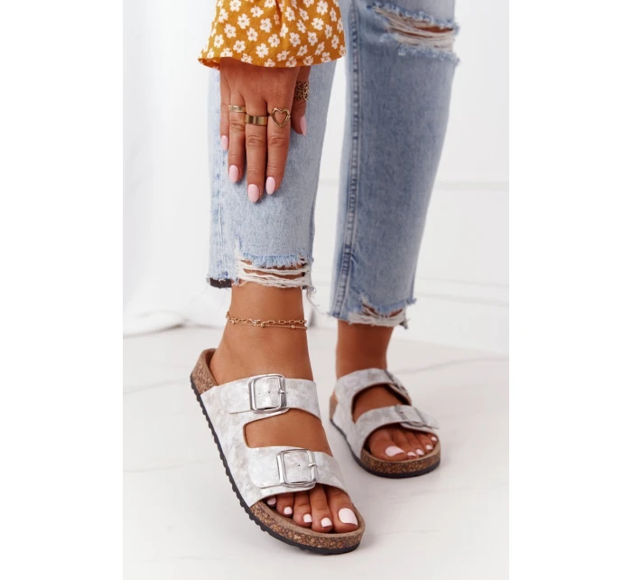 Dámské Nazouváky Stříbrné model 21553968 - EVENTO Dámské Nazouváky Stříbrné model 21553968 - EVENTO