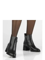 Topánky na podpätku model 222014 Solea