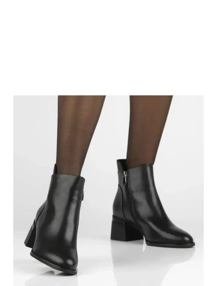 Topánky na podpätku model 222014 Solea