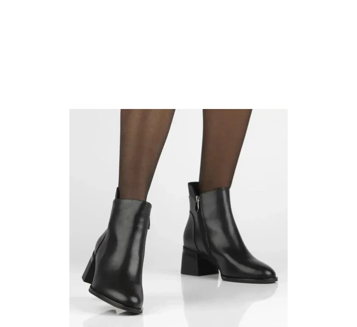 Topánky na podpätku model 222014 Solea