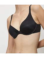 BODY MAKE-UP SOFT TOUCH - Vystužená podprsenka s kosticami pre hladký tvar Triumph
