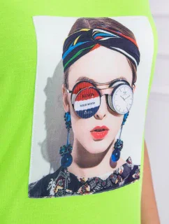 Blúzka s dámskou grafickou zelenou neónovou farbou