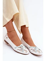 Kožené baleríny model 22125782 Bílé - Maciejka
