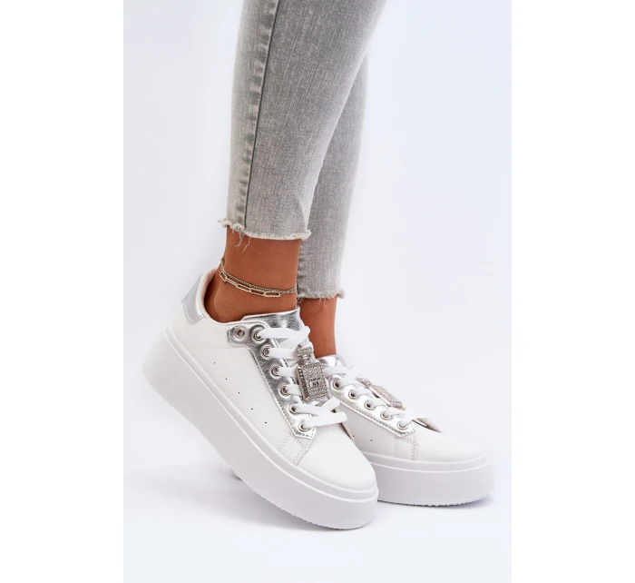 Dámské tenisky s ozdobou Bílé model 21652244 - Boto
