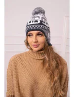 Rosa dámská čepice s bambulí šedá model 18752415 - K-Fashion Rosa dámská čepice s bambulí šedá model 18752415 - K-Fashion