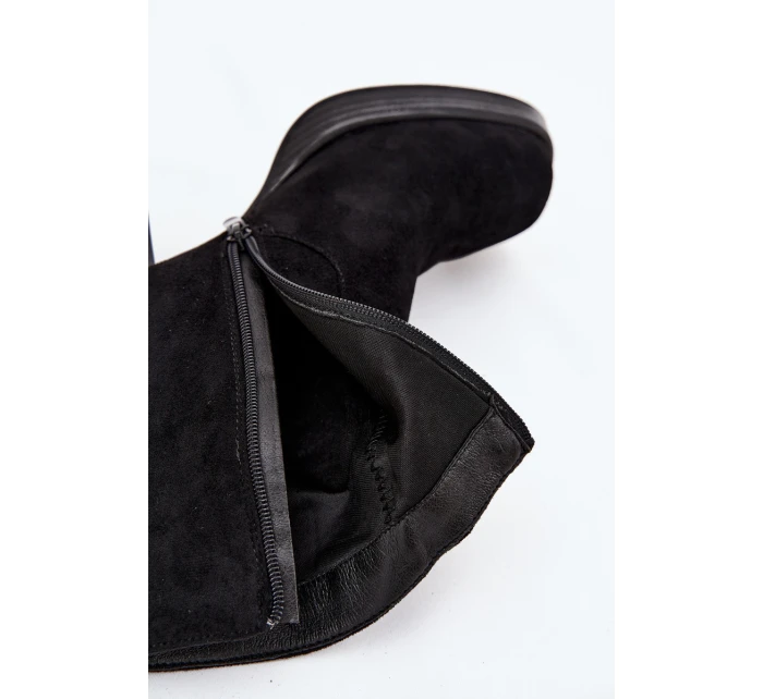 Dámské kotníkové boty na černé model 21744730 - Boto Dámské kotníkové boty na černé model 21744730 - Boto