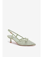 Sandále na podpätku model 226923 Vykročte štýlovo