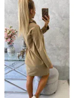 Ťavie šaty s kravatou Ťavie šaty s kravatou