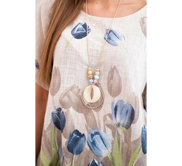 Dámske bavlnené tričko s kvetinovým vzorom béžovej farby Dámske bavlnené tričko s kvetinovým vzorom béžovej farby