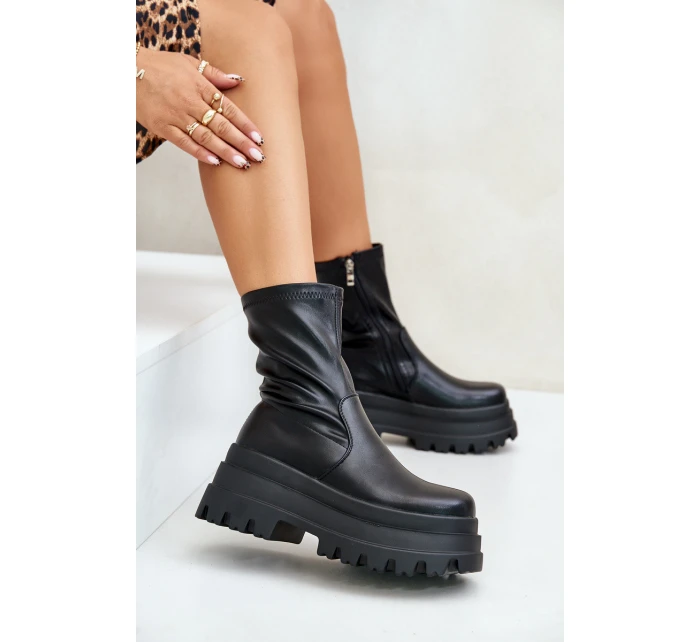 Botki Na Masywnej Platformie Czarne Florinara
