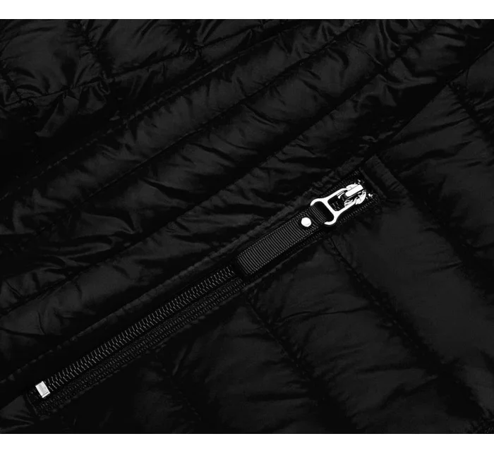 Černá dámská prošívaná bunda s kapucí model 18044793 - S'WEST Černá dámská prošívaná bunda s kapucí model 18044793 - S'WEST