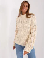 Sweter AT SW model 18895510 jasny beżowy - FPrice Sweter AT SW model 18895510 jasny beżowy - FPrice