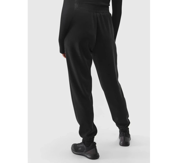 Dámske tepláky s modalom 4F - čierne