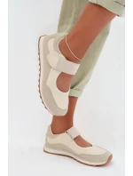 Poltopánky model 225100 Krok vo veľkom štýle Poltopánky model 225100 Krok vo veľkom štýle