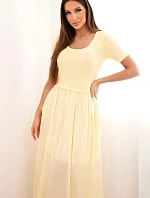 Dámske bavlnené midi šaty s krátkymi rukávmi a rozšírenou spodnou časťou žlté