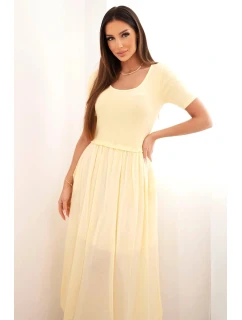 Dámské bavlněné midi šaty s krátkým rukávem a rozšířeným spodkem žlutá