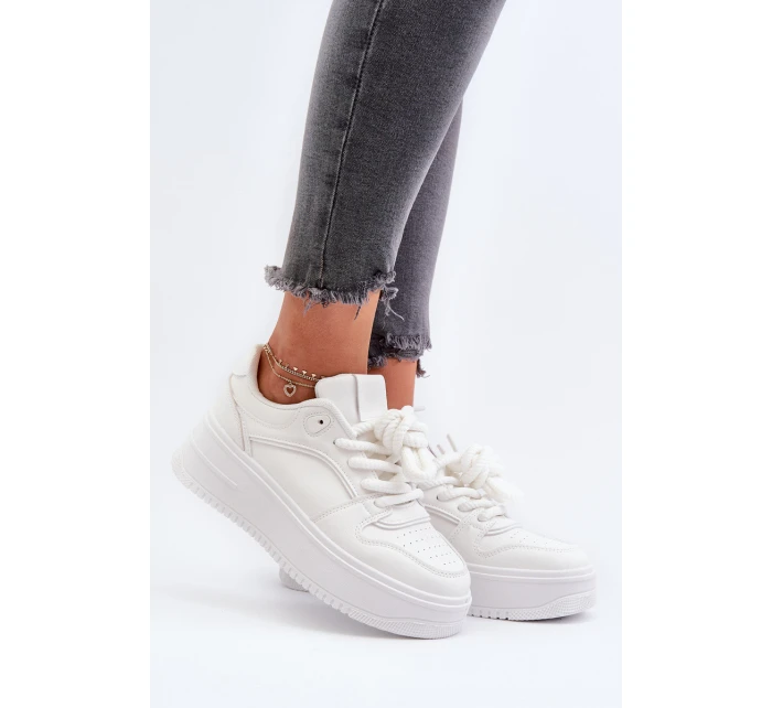 Dámská sportovní obuv na vysoké platformě bílá model 21656489 - Boto Dámská sportovní obuv na vysoké platformě bílá model 21656489 - Boto