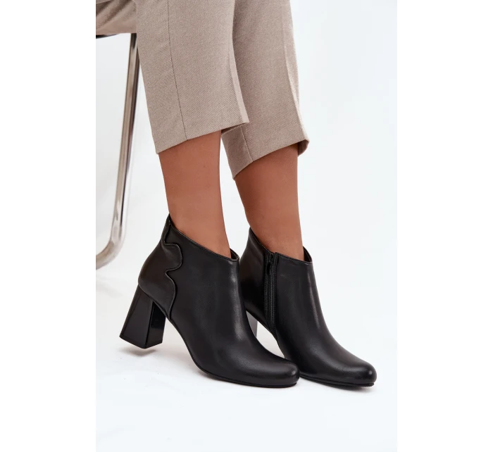Kožené zimní kotníčkové boty na podpatku Černé model 21712802 - Boto