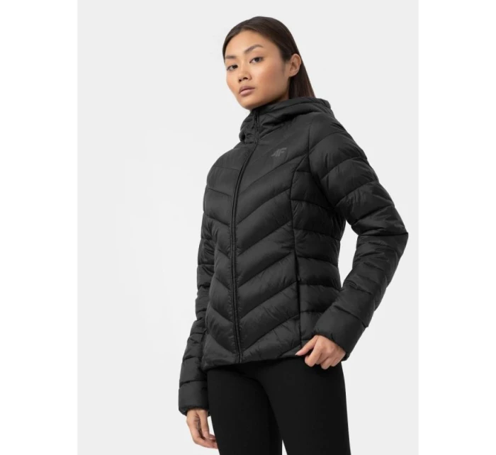 Dámska páperová bunda so syntetickou výplňou 4F Dámska páperová bunda so syntetickou výplňou 4F