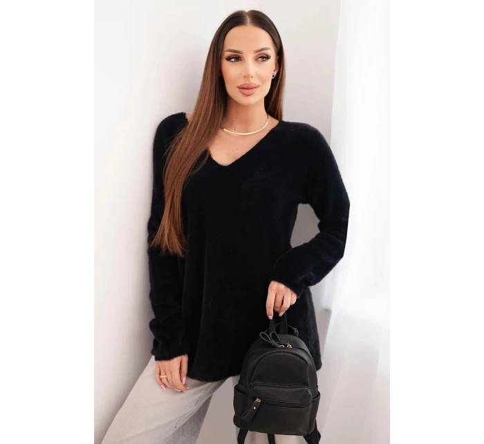 Dámsky vlnený sveter s výstrihom do V čierny
