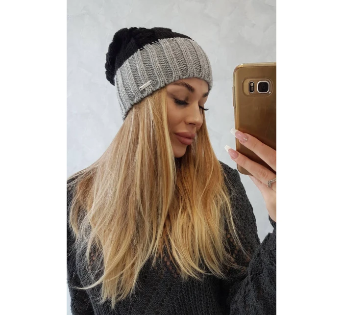 Paris fleecová čepice K212 model 18750085 - K-Fashion Paris fleecová čepice K212 model 18750085 - K-Fashion