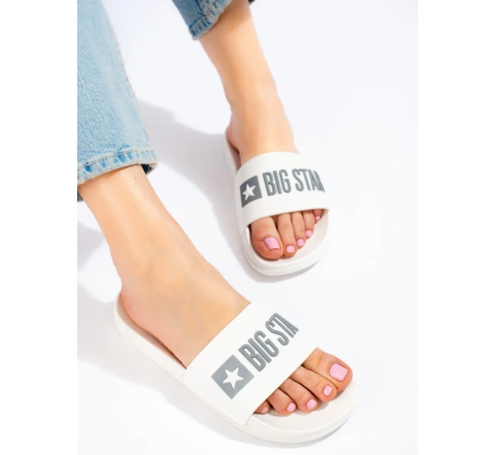 Pohodlné biele dámske ponožky bez päty Pohodlné biele dámske ponožky bez päty