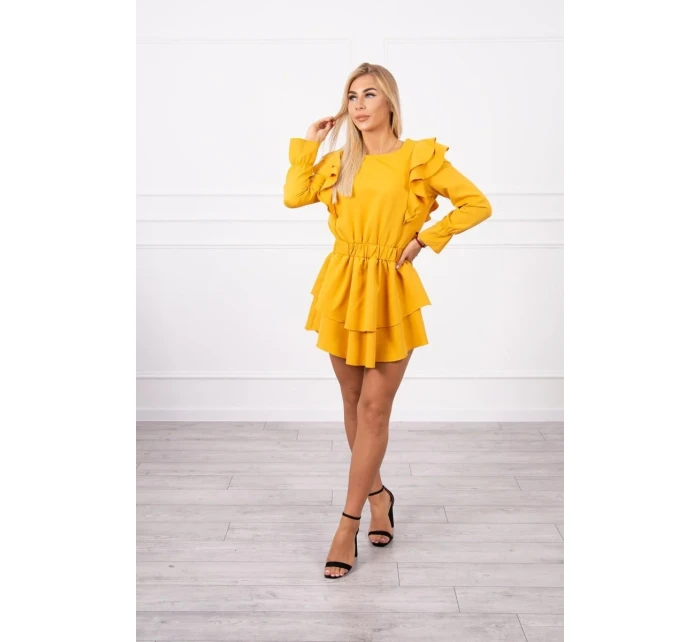 Šaty s model 18743670 volány hořčicové barvy - K-Fashion Šaty s model 18743670 volány hořčicové barvy - K-Fashion
