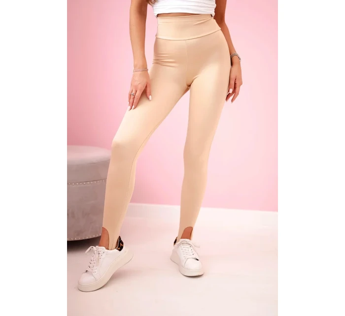 Dámské legíny s rozparkem na pas světlý velbloud model 20996920 - K-Fashion Dámské legíny s rozparkem na pas světlý velbloud model 20996920 - K-Fashion