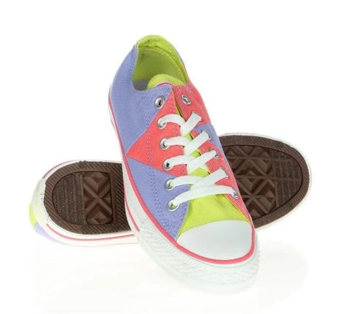 Buty Chuck Taylor W model 19516599 - CONVERSE Buty Chuck Taylor W model 19516599 - CONVERSE