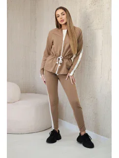 Dámská bavlněná souprava s proužky a stahovacími lemy velbloud