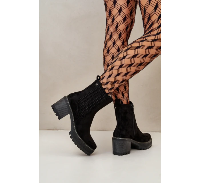 Topánky na podpätku model 199299 Krok vo veľkom štýle