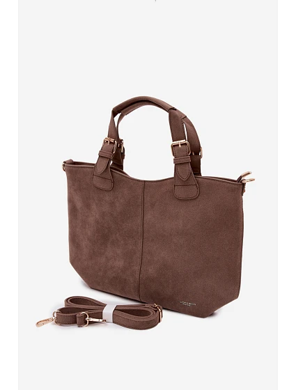 Kabelka z imitace semiše tmavě béžová model 22111654 - Flora&Co Kabelka z imitace semiše tmavě béžová model 22111654 - Flora&Co