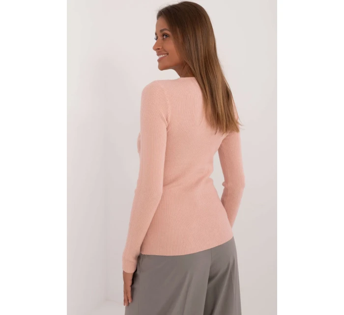 Model svetra 200325 AT