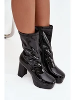 Lakierowane Botki Damskie Na Platformie I Słupkowym Obcasie Czarne Calvessa Lakierowane Botki Damskie Na Platformie I Słupkowym Obcasie Czarne Calvessa