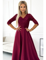 AMBER - Elegantné dlhé dámske maxi šaty vo vínovej bordovej farbe s čipkovým výstrihom 309-9
