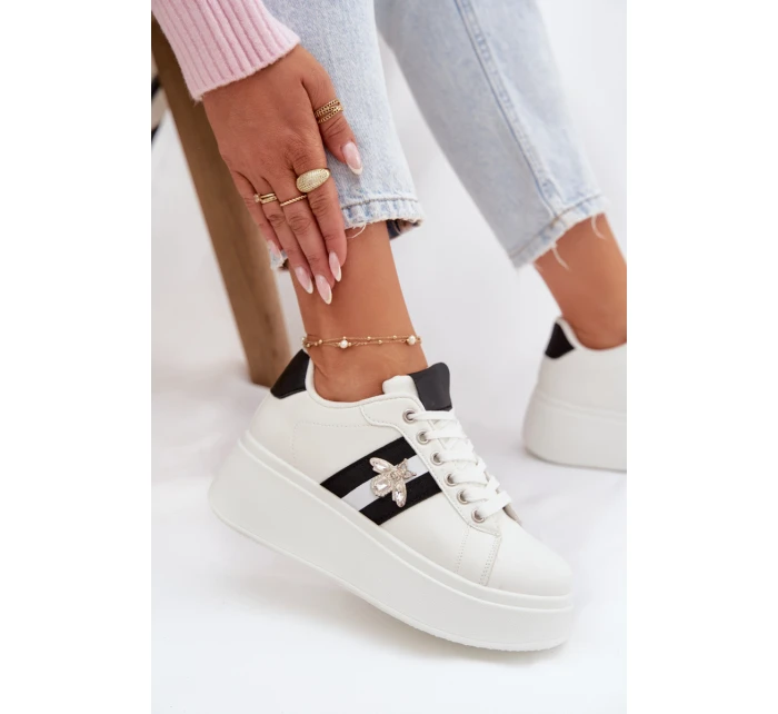 Dámské tenisky na platformě s bílým přívěskem model 21918936 - Boto