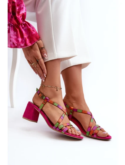 Sametové sandály na nízkém podpatku model 21660062 - Maciejka