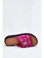 Dámské Zamszové Pantofle S Fuchsie model 21697716 - VINCEZA