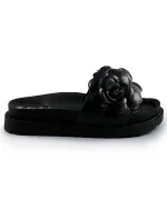 Černé dámské pantofle s květinou model 17352391 - Mix Feel Černé dámské pantofle s květinou model 17352391 - Mix Feel