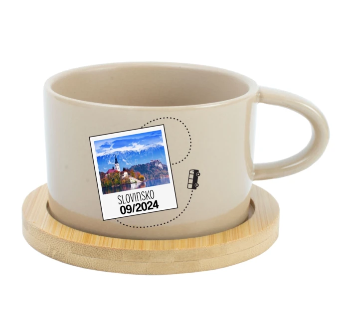 Vlastní text na cestovatelský keramický hrníček Makronka 