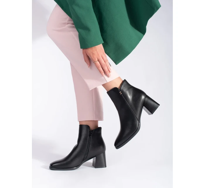 Exkluzívne dámske čierne členkové topánky so širokým podpätkom