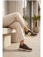 Sportovní boty na platformě model 230615 Step in style Sportovní boty na platformě model 230615 Step in style