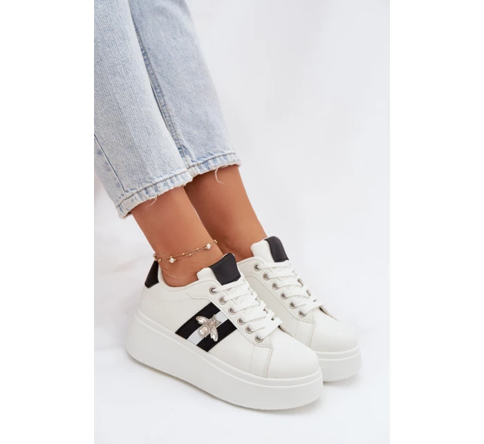 Dámské tenisky na platformě s bílým přívěskem model 21918936 - Boto