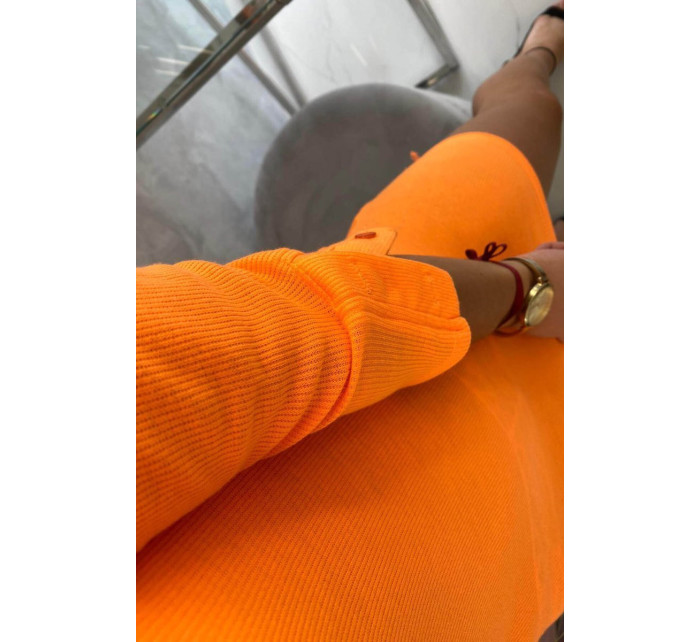 Šaty s výstrihom na gombíky neónovo oranžové