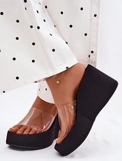 Dámské sandály na platformě s páskem Černé model 22107268 - Boto