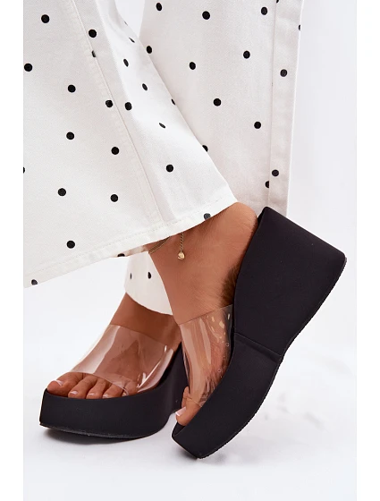 Dámské sandály na platformě s páskem Černé model 22107268 - Boto