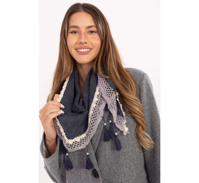 Šál model 220385 AT