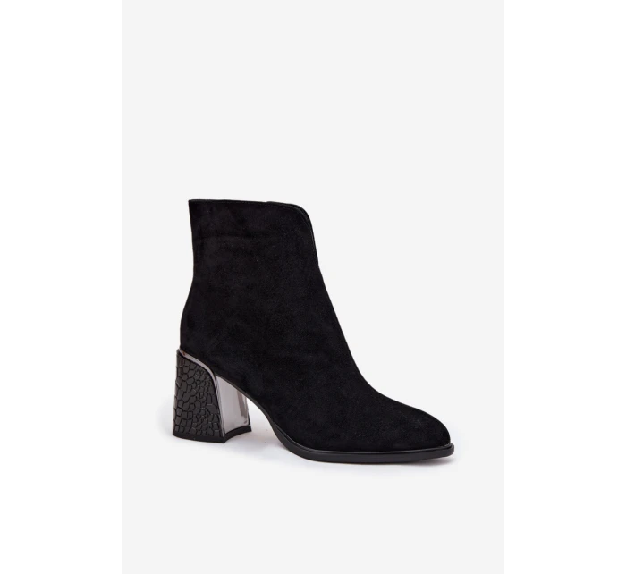 Topánky na podpätku model 216831 Krok vo veľkom štýle