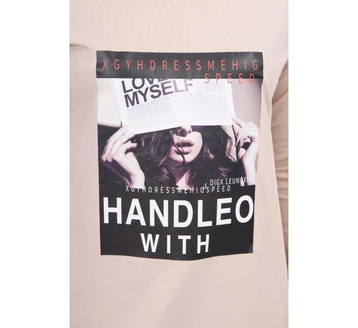 s šaty s potiskem model 18744062 - K-Fashion s šaty s potiskem model 18744062 - K-Fashion