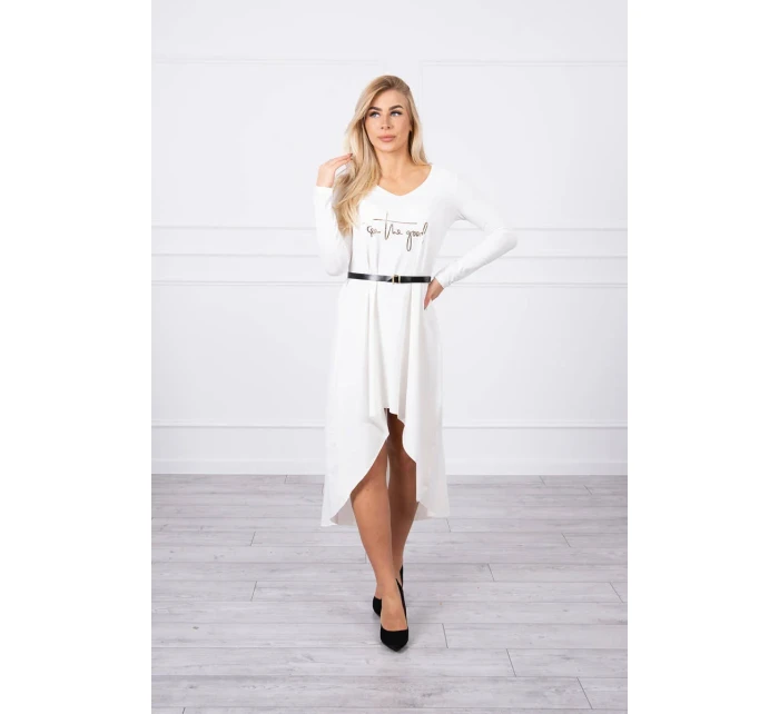 Šaty s ozdobným páskem a nápisem ecru Šaty s ozdobným páskem a nápisem ecru